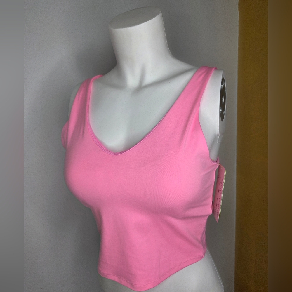 NWT All In Motion Size M - Pink Tank Top for Women - Picture 3 of 7
